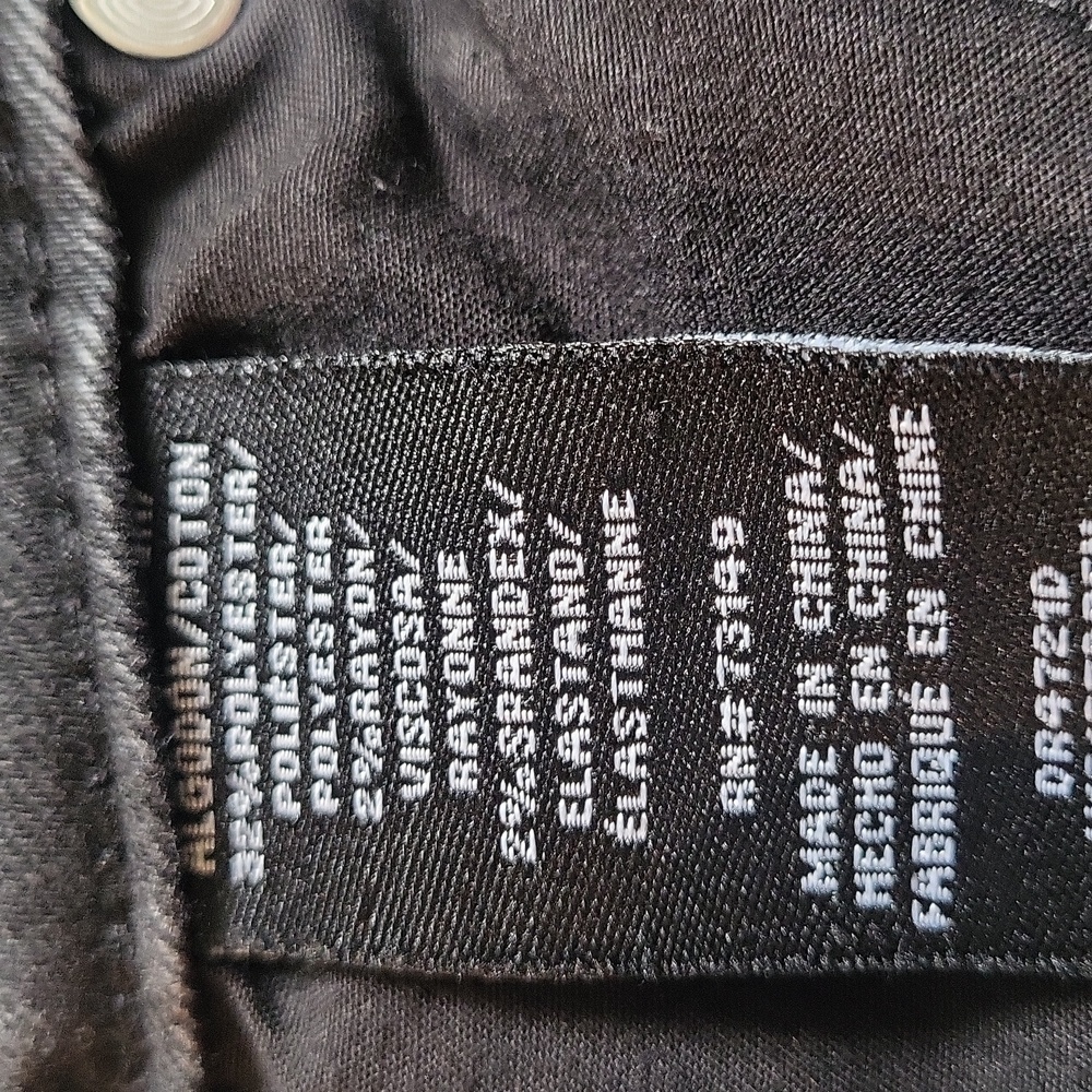 FN Distressed Jeans - Picture 6 of 6
